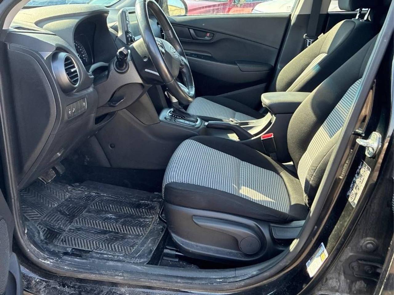 2021 Hyundai KONA Trend - HEATED SEATS/WHEEL, LANE ASSIST, LOADED! Photo32