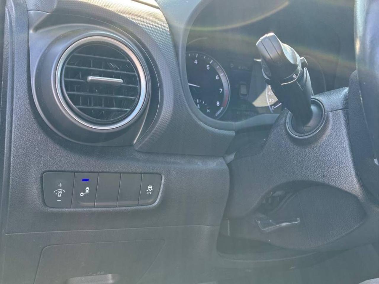 2021 Hyundai KONA Trend - HEATED SEATS/WHEEL, LANE ASSIST, LOADED! Photo39