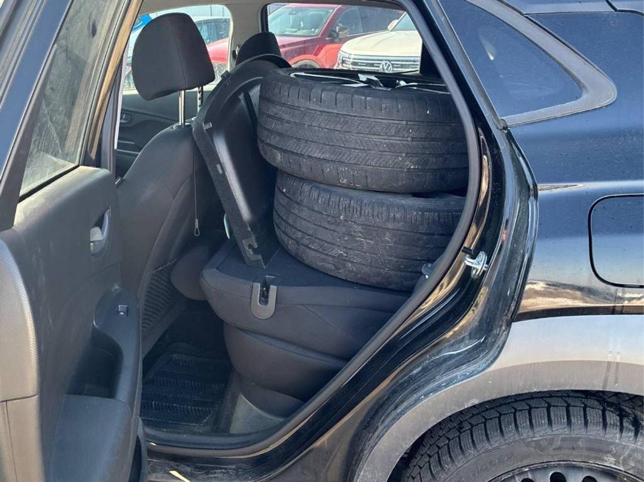 2021 Hyundai KONA Trend - HEATED SEATS/WHEEL, LANE ASSIST, LOADED! Photo40