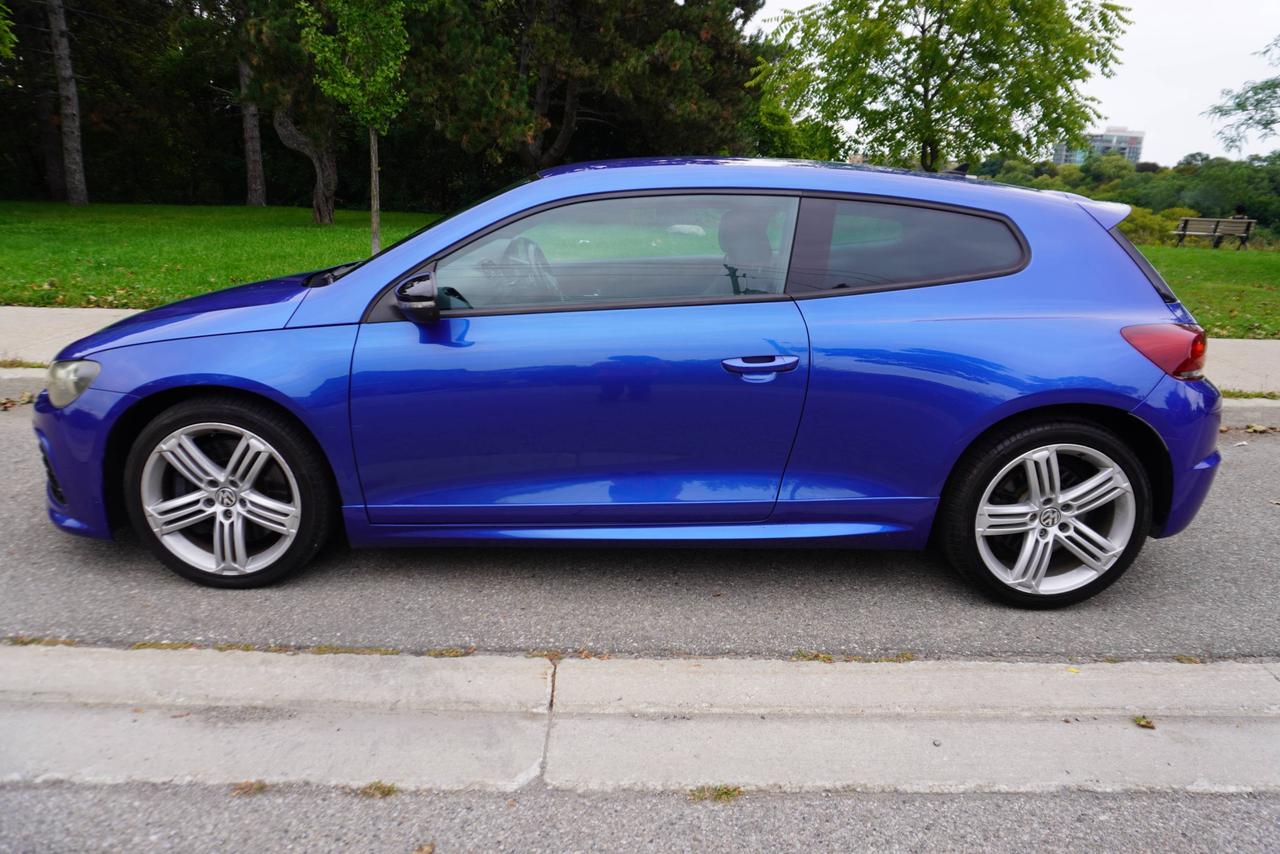 2010 Volkswagen Scirocco R / RARE / 2.0TSI / RHD IMPORT / CARPLAY / ONLY 1 IN CANADA Photo1