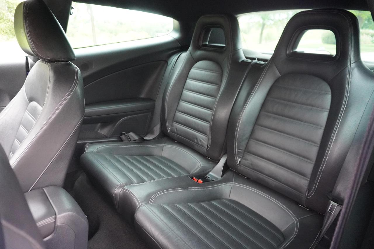 2010 Volkswagen Scirocco R / RARE / 2.0TSI / RHD IMPORT / CARPLAY / ONLY 1 IN CANADA Photo