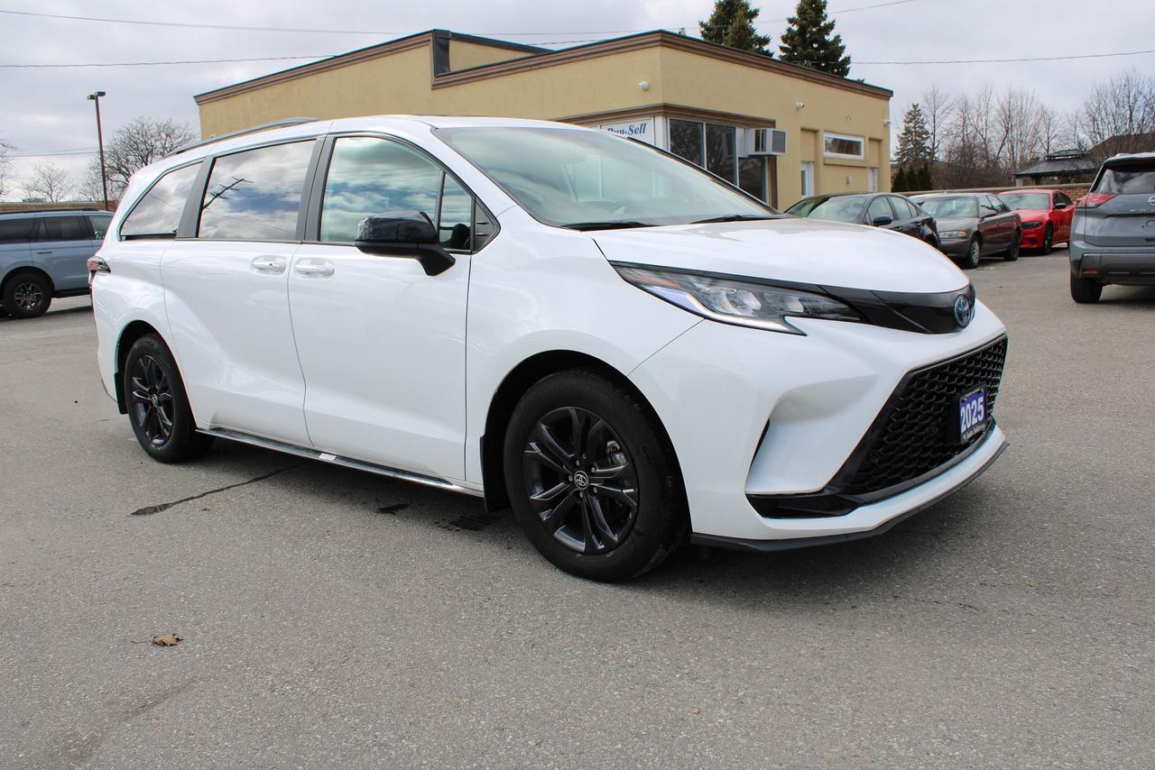 Used 2025 Toyota Sienna XSE for sale in Brampton, ON