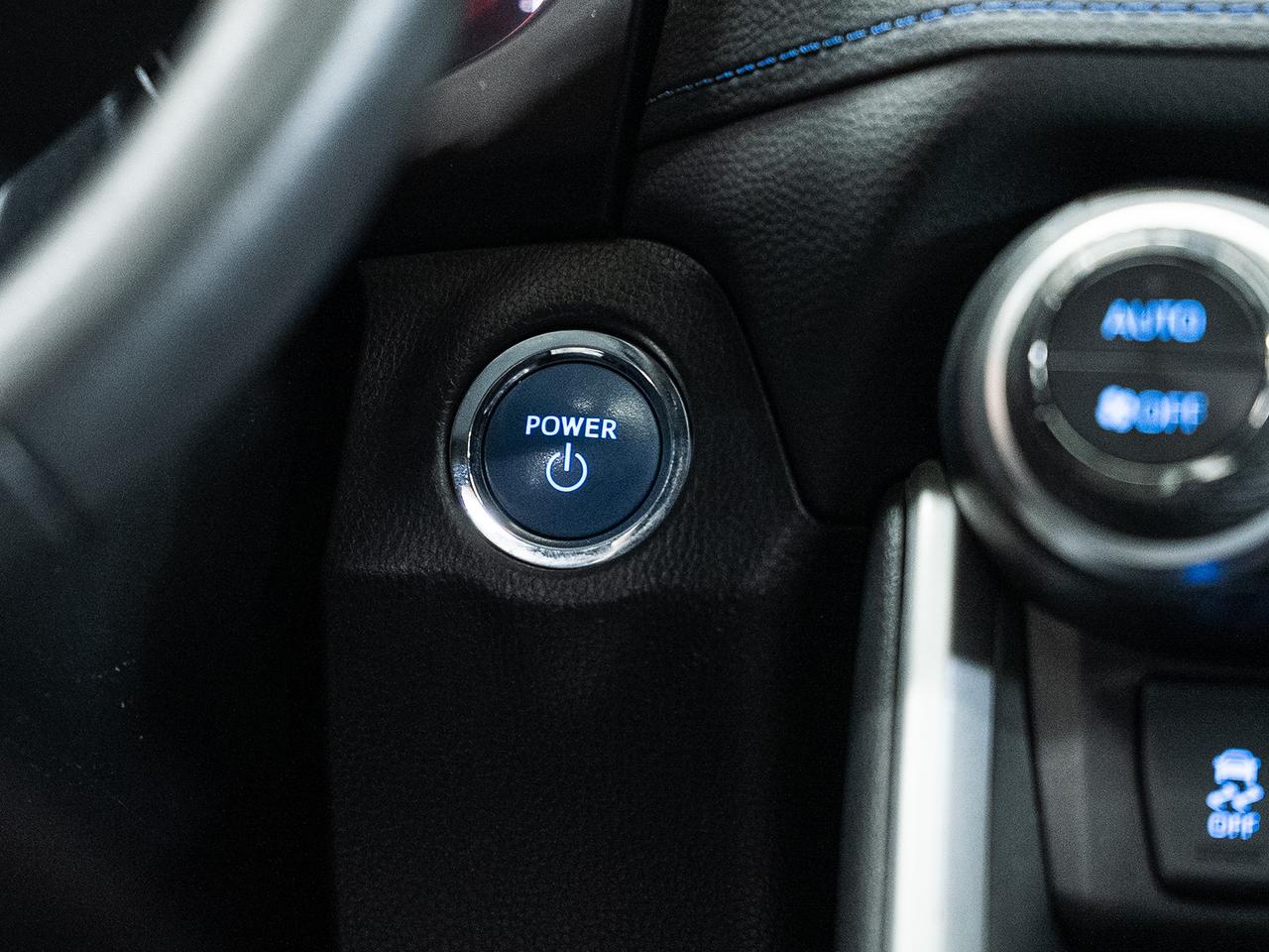 2022 Toyota RAV4 SE HYBRID AWD | Sunroof | ACC | BSM | CarPlay