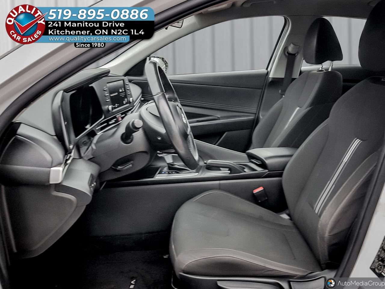 2021 Hyundai Elantra Preferred *HEATED SEATS* Photo