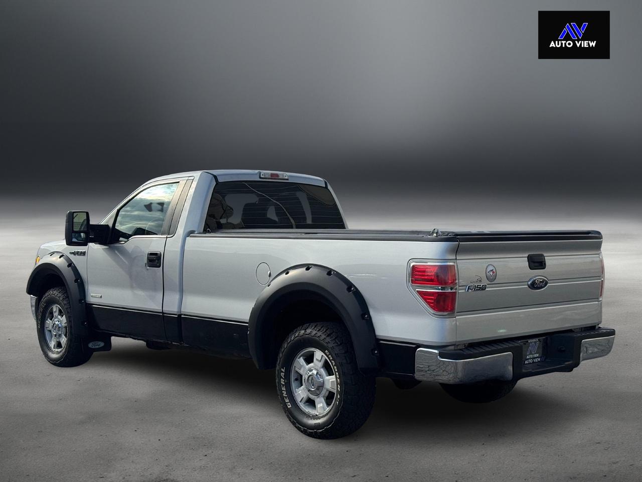 2011 Ford F-150 XL **LONG BOX**GREAT CONDITION** Photo