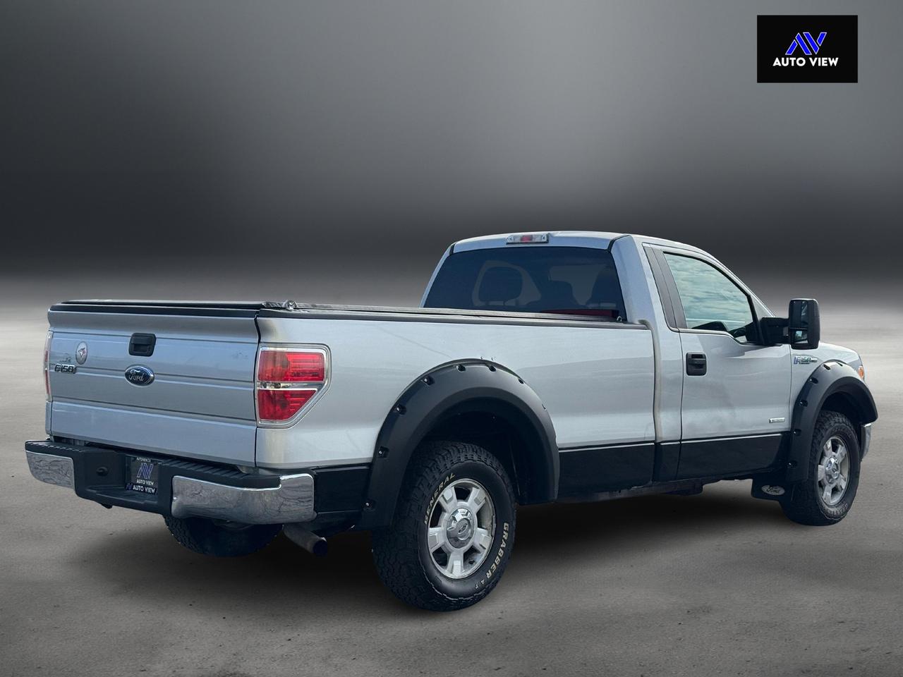 2011 Ford F-150 XL **LONG BOX**GREAT CONDITION** Photo