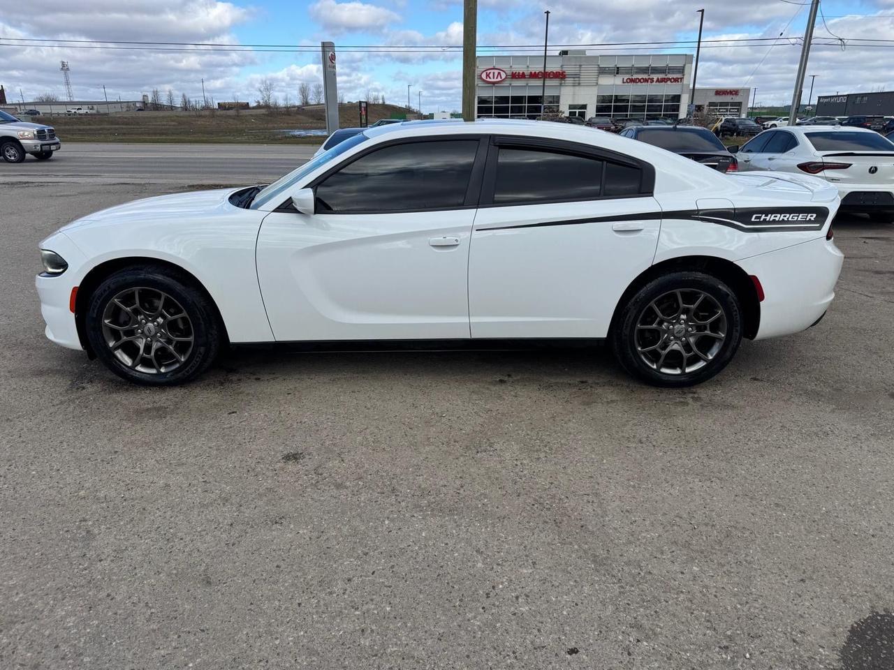 2017 Dodge Charger RALLYE, AWD, V6, BEATS AUDIO, CERTIFIED Photo