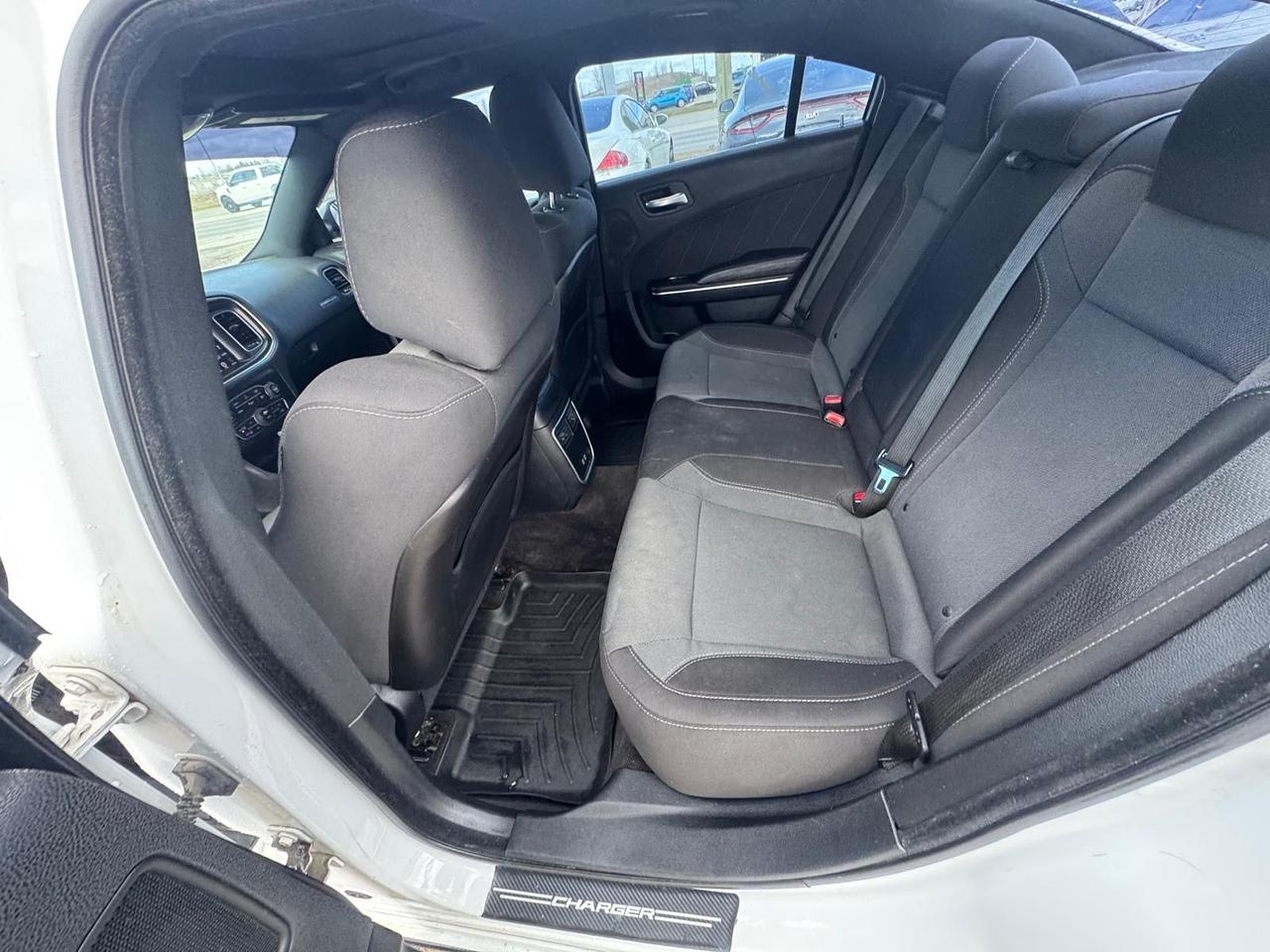 2017 Dodge Charger RALLYE, AWD, V6, BEATS AUDIO, CERTIFIED Photo