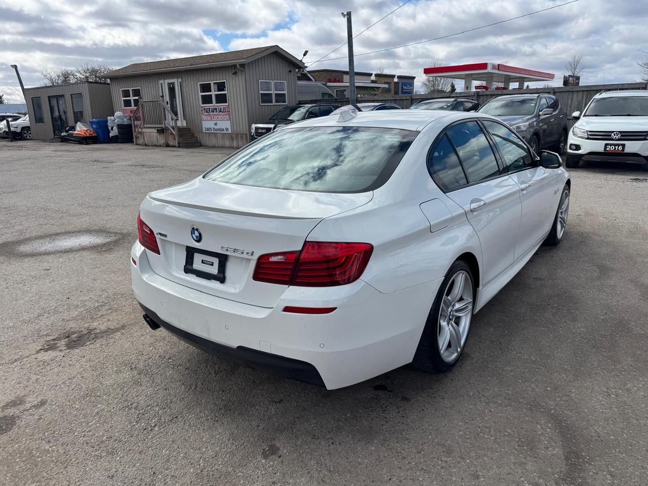 2015 BMW 5 Series 535d xDrive, DRIVES WELL, EGR ISSUE, AS IS SPECIAL Photo4