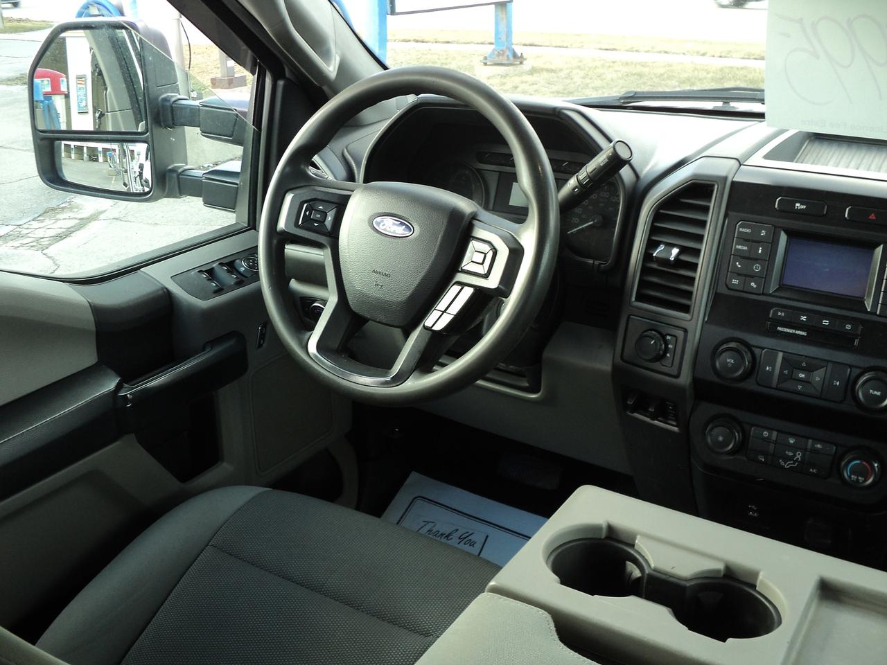 2020 Ford SUPER DUTY F-350 DRW XL SuperCab 4WD 6.2L8cylGas 8' Box BackUpCam Photo