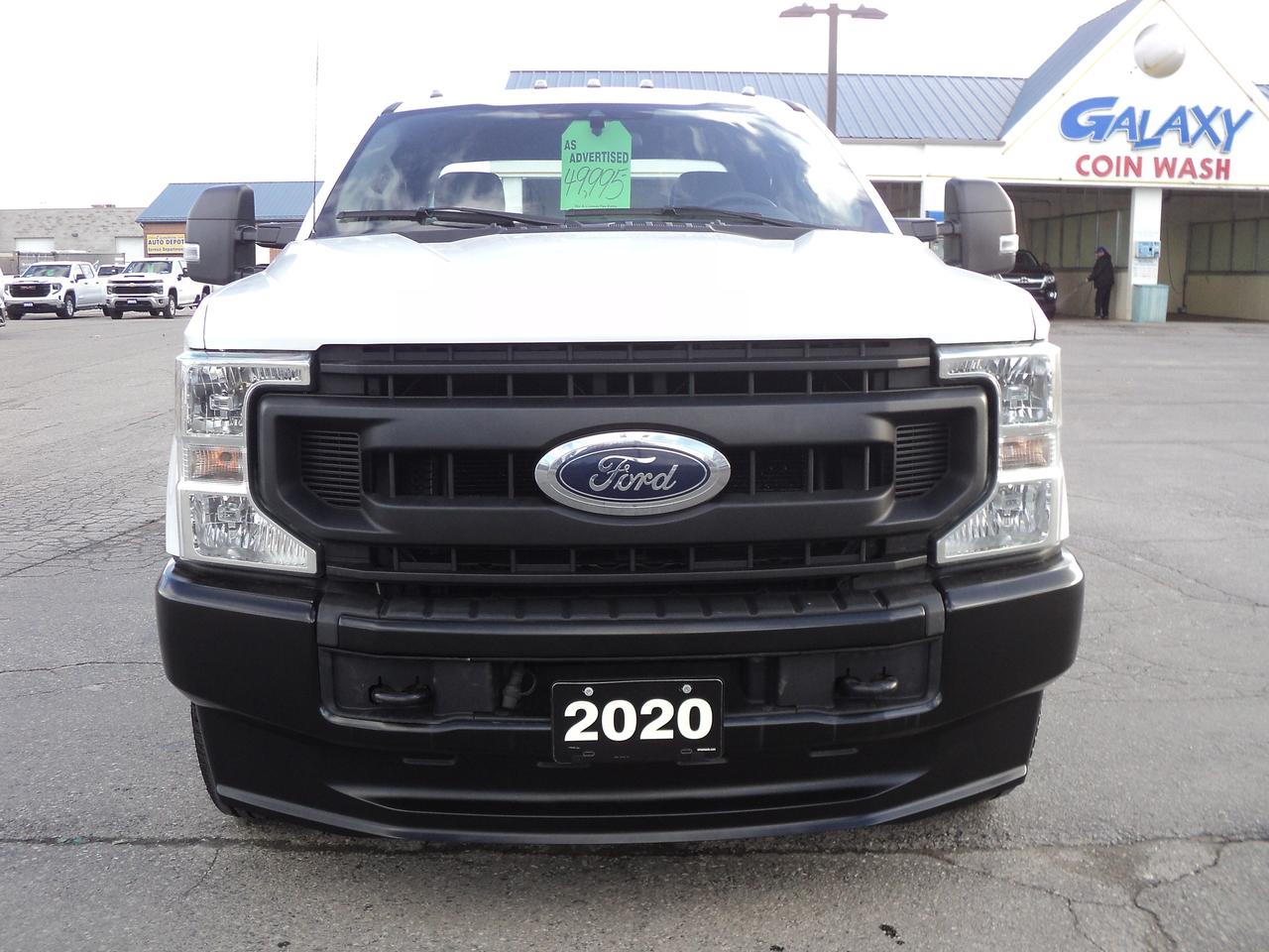 2020 Ford SUPER DUTY F-350 DRW XL SuperCab 4WD 6.2L8cylGas 8' Box BackUpCam Photo