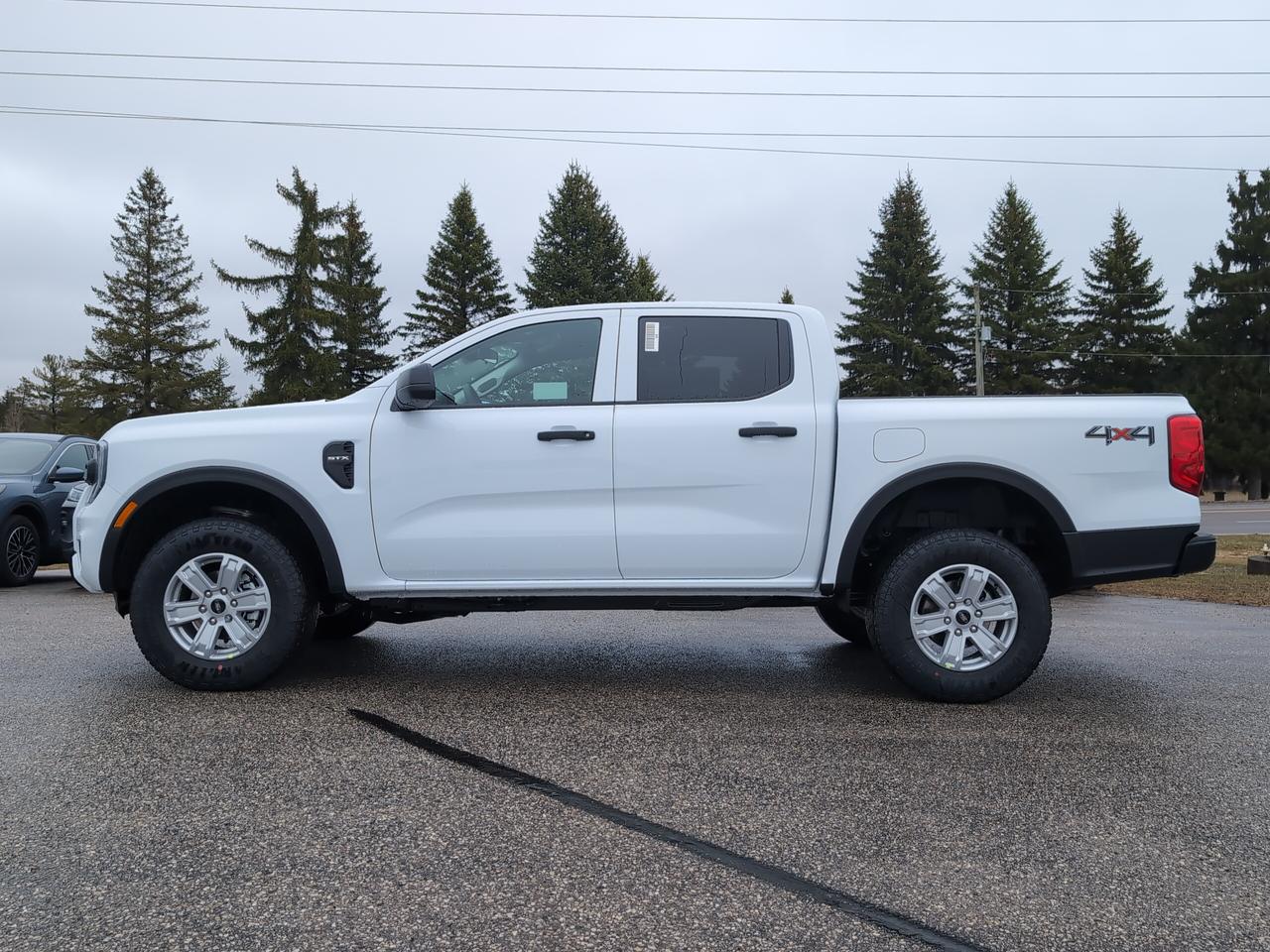 2026 Ford Ranger XL Crew Cab 4x4 Photo2
