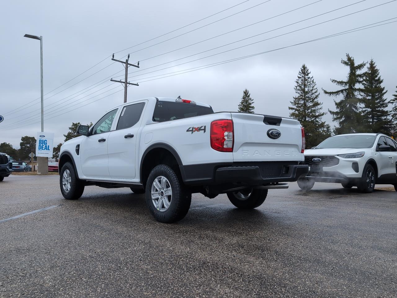 2026 Ford Ranger XL Crew Cab 4x4 Photo3