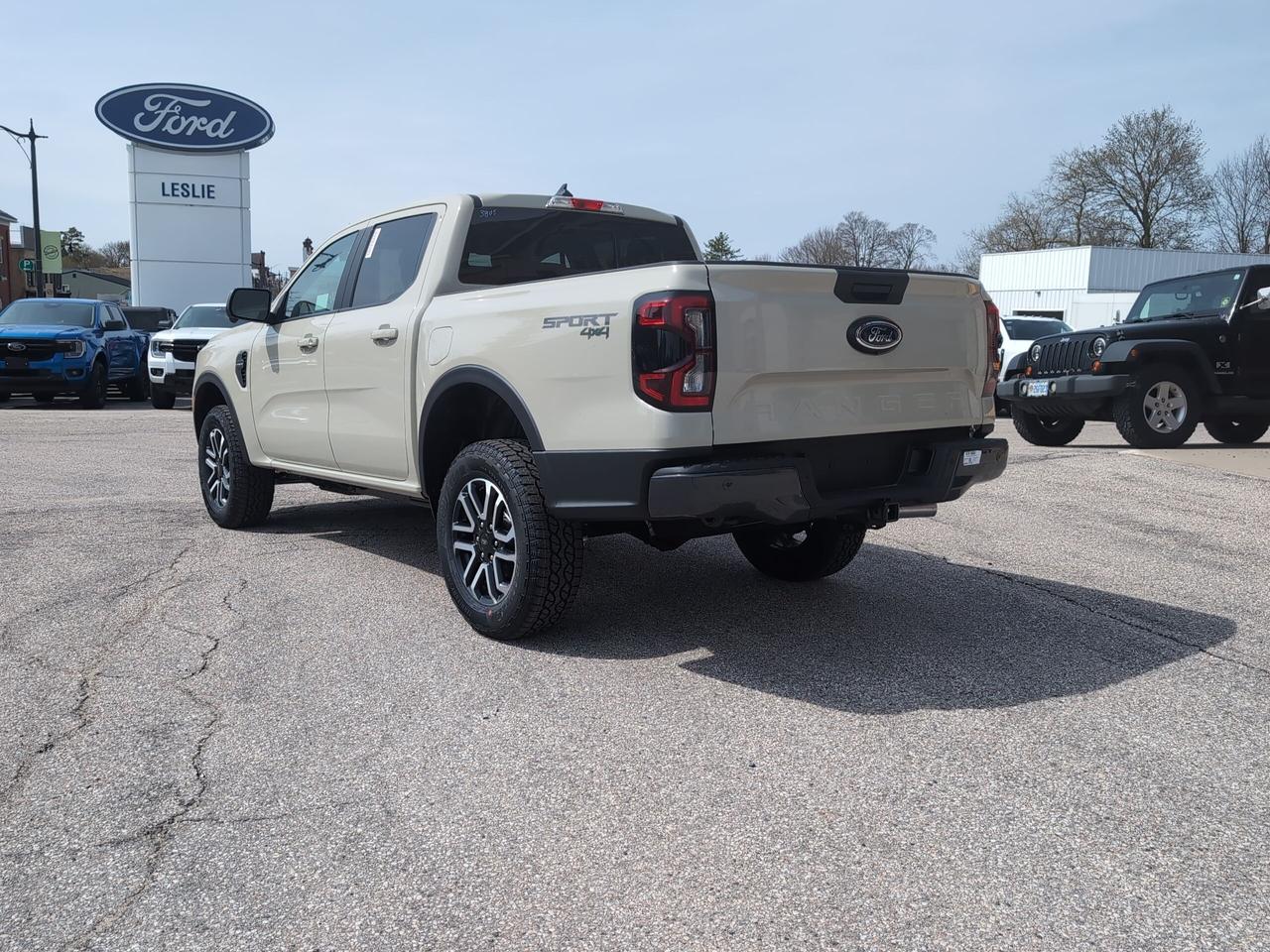 2026 Ford Ranger Lariat Crew Cab 4x4 Photo3
