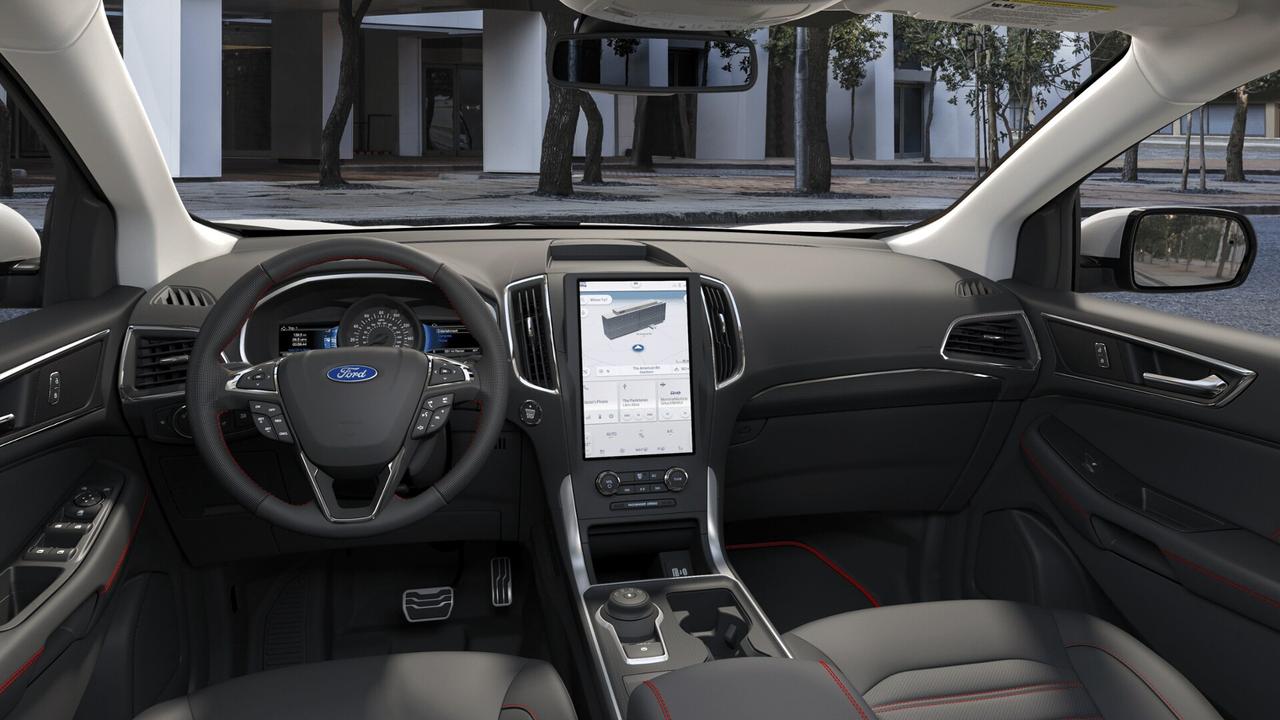 2022 Ford Edge ST Line AWD Photo