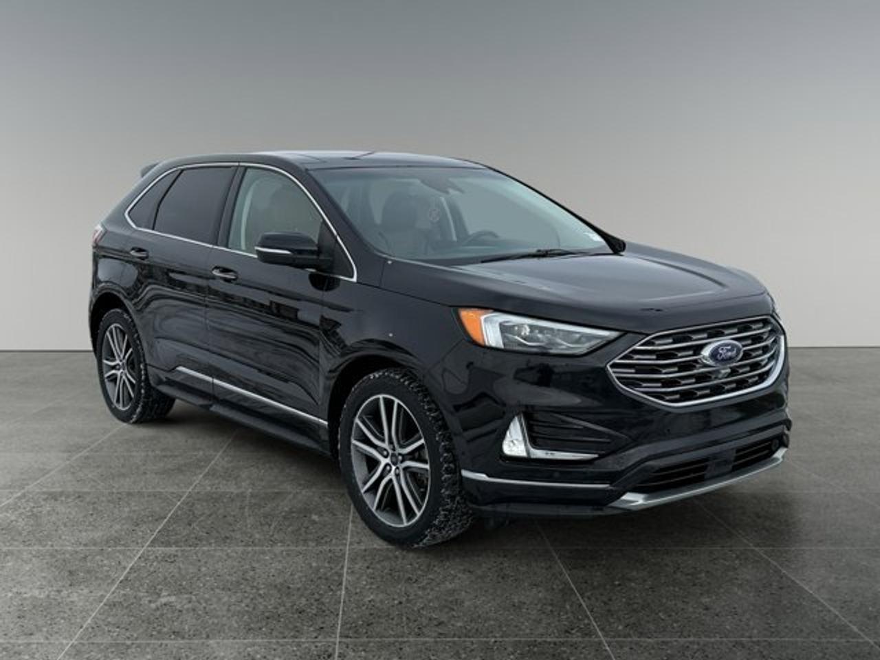 2019 Ford Edge Titanium - Photo #7