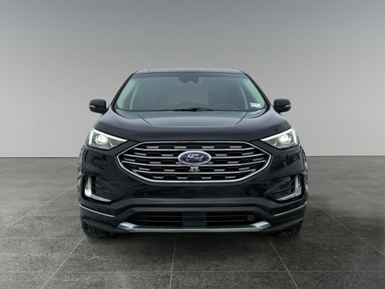 2019 Ford Edge Titanium - Photo #8