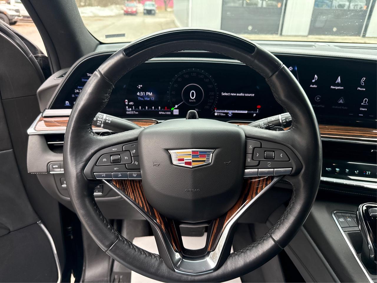 2024 Cadillac Escalade 4WD Premium Luxury Photo