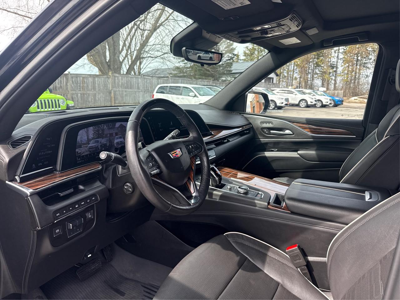 2024 Cadillac Escalade 4WD Premium Luxury Photo