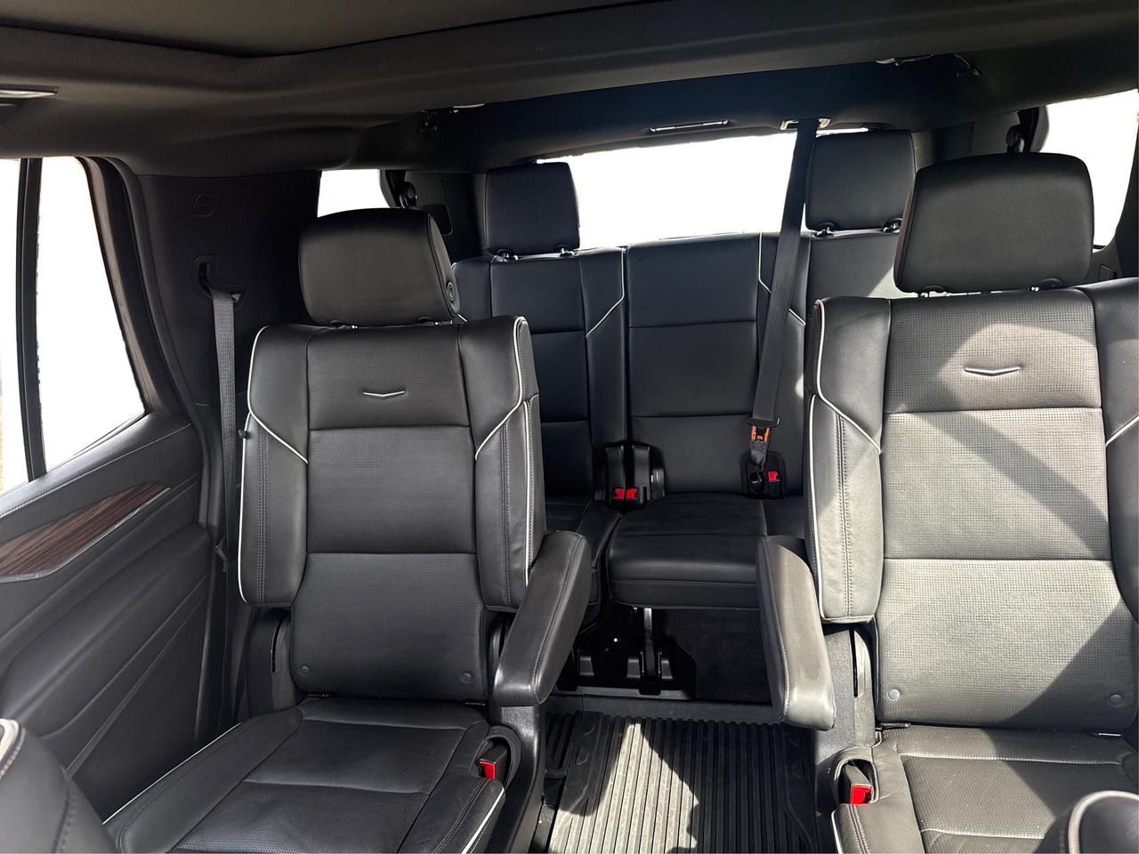 2024 Cadillac Escalade 4WD Premium Luxury Photo