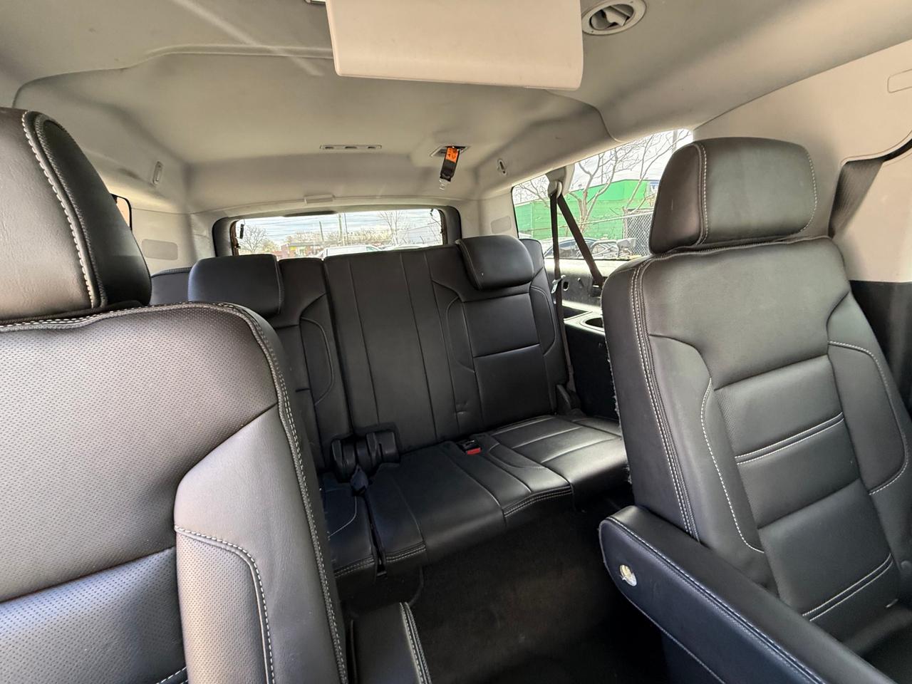 2018 GMC Yukon XL 4WD 4DR DENALI Photo