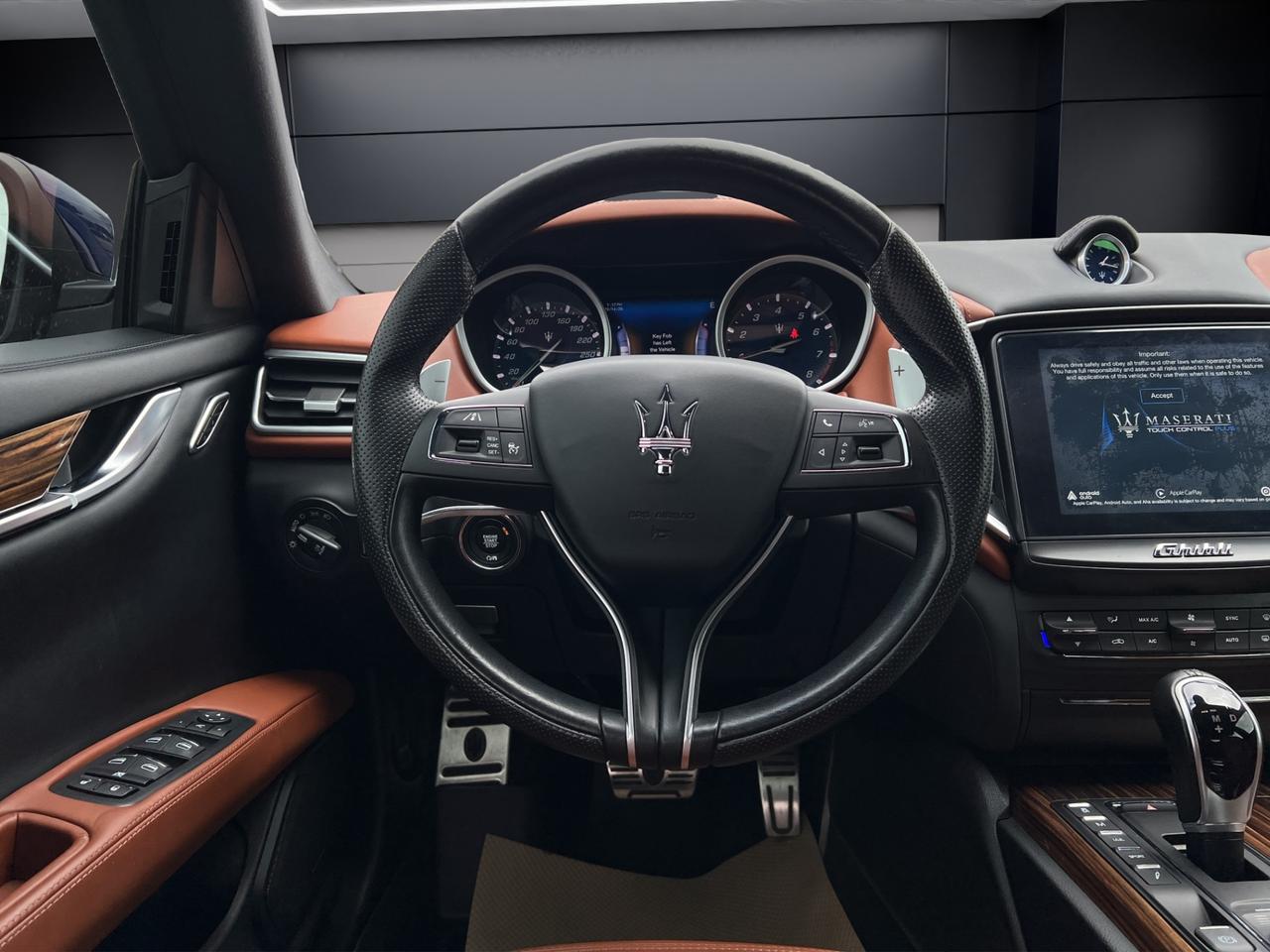 2017 Maserati Ghibli S Q4 3.0L - Navigation System - Reverse Camera !!! Photo