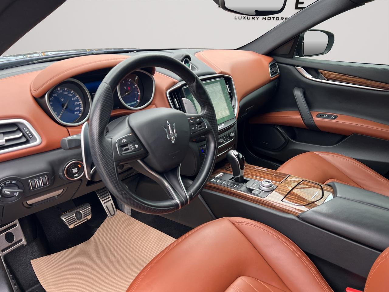 2017 Maserati Ghibli S Q4 3.0L - Navigation System - Reverse Camera !!! Photo