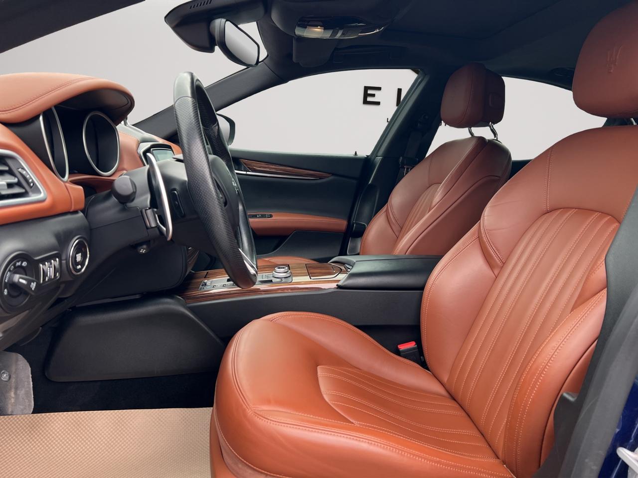 2017 Maserati Ghibli S Q4 3.0L - Navigation System - Reverse Camera !!! Photo