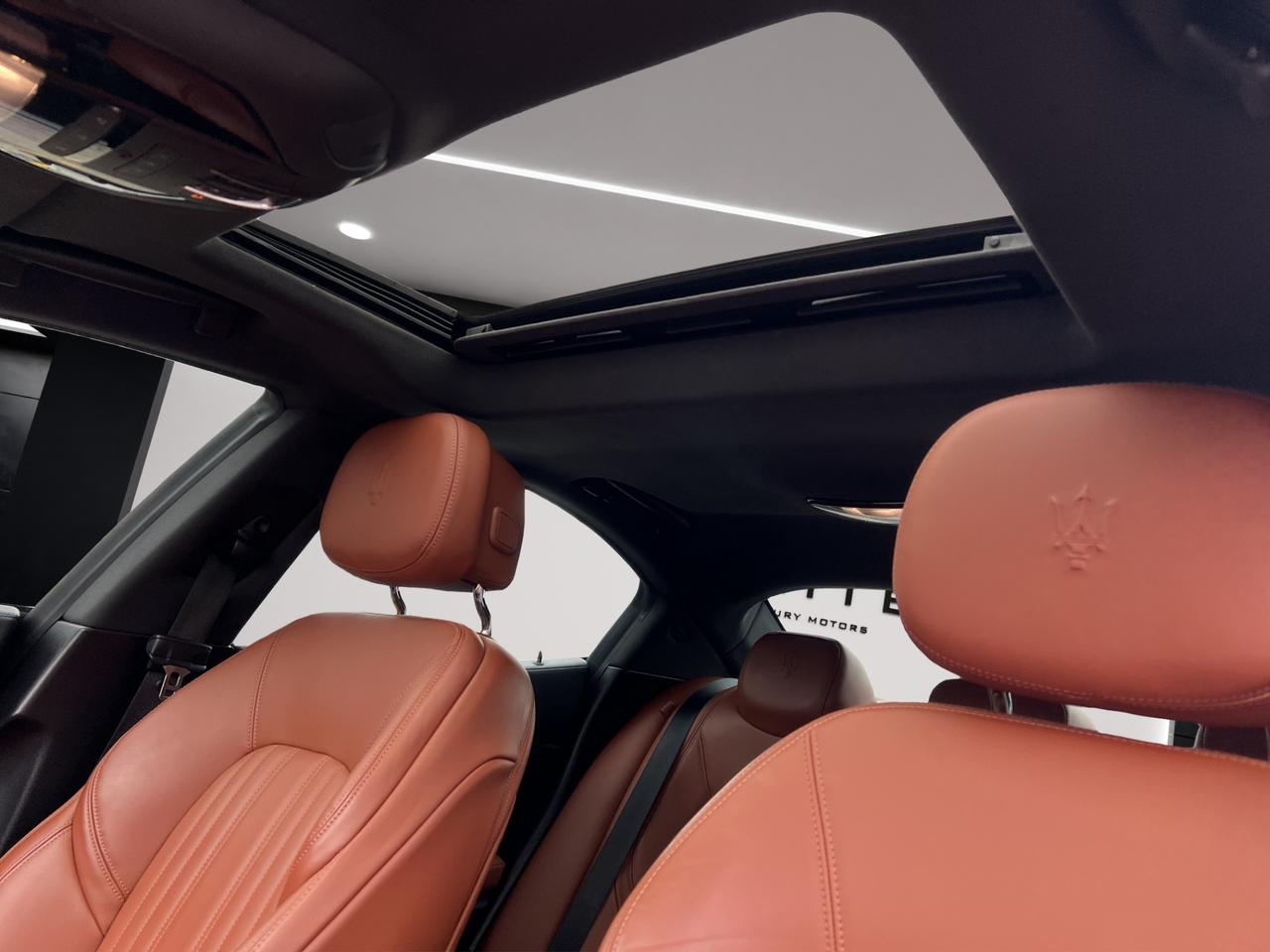 2017 Maserati Ghibli S Q4 3.0L - Navigation System - Reverse Camera !!! Photo