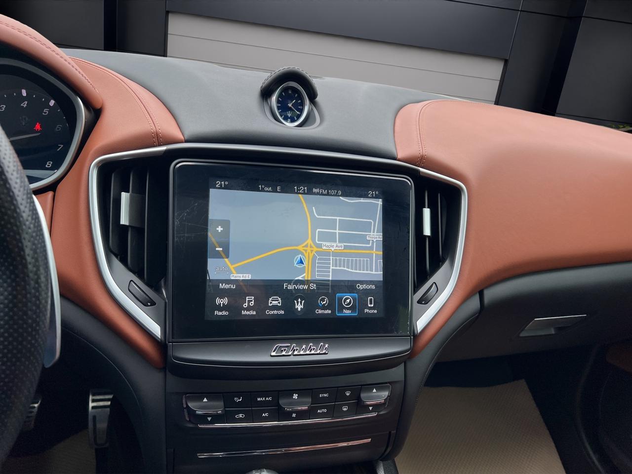 2017 Maserati Ghibli S Q4 3.0L - Navigation System - Reverse Camera !!! Photo