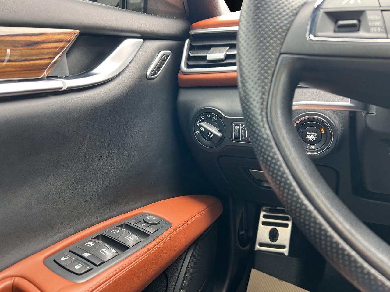 2017 Maserati Ghibli S Q4 3.0L - Navigation System - Reverse Camera !!! Photo