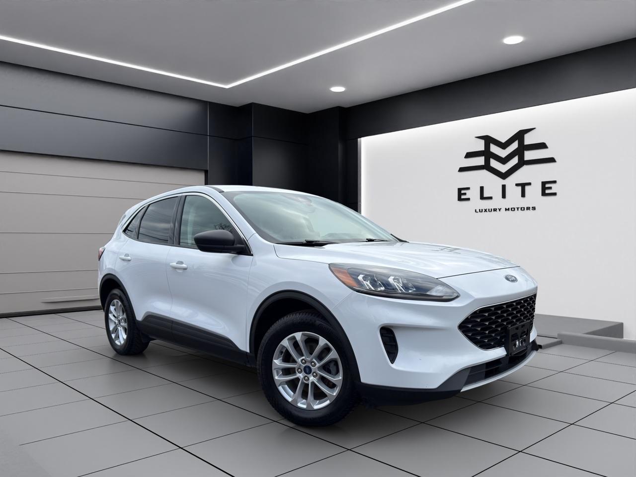 2022 Ford Escape SE Hybrid AWD - Navigation System - Reverse Camera !! Photo0