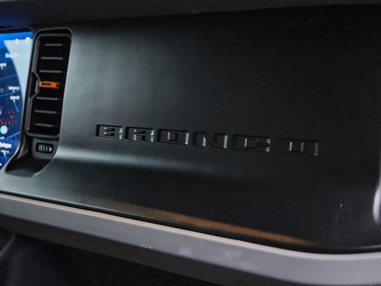 2021 Ford Bronco Badlands | 4X4 | 2.7L |HIGH/LUX |SASQUATCH | LEATH Photo