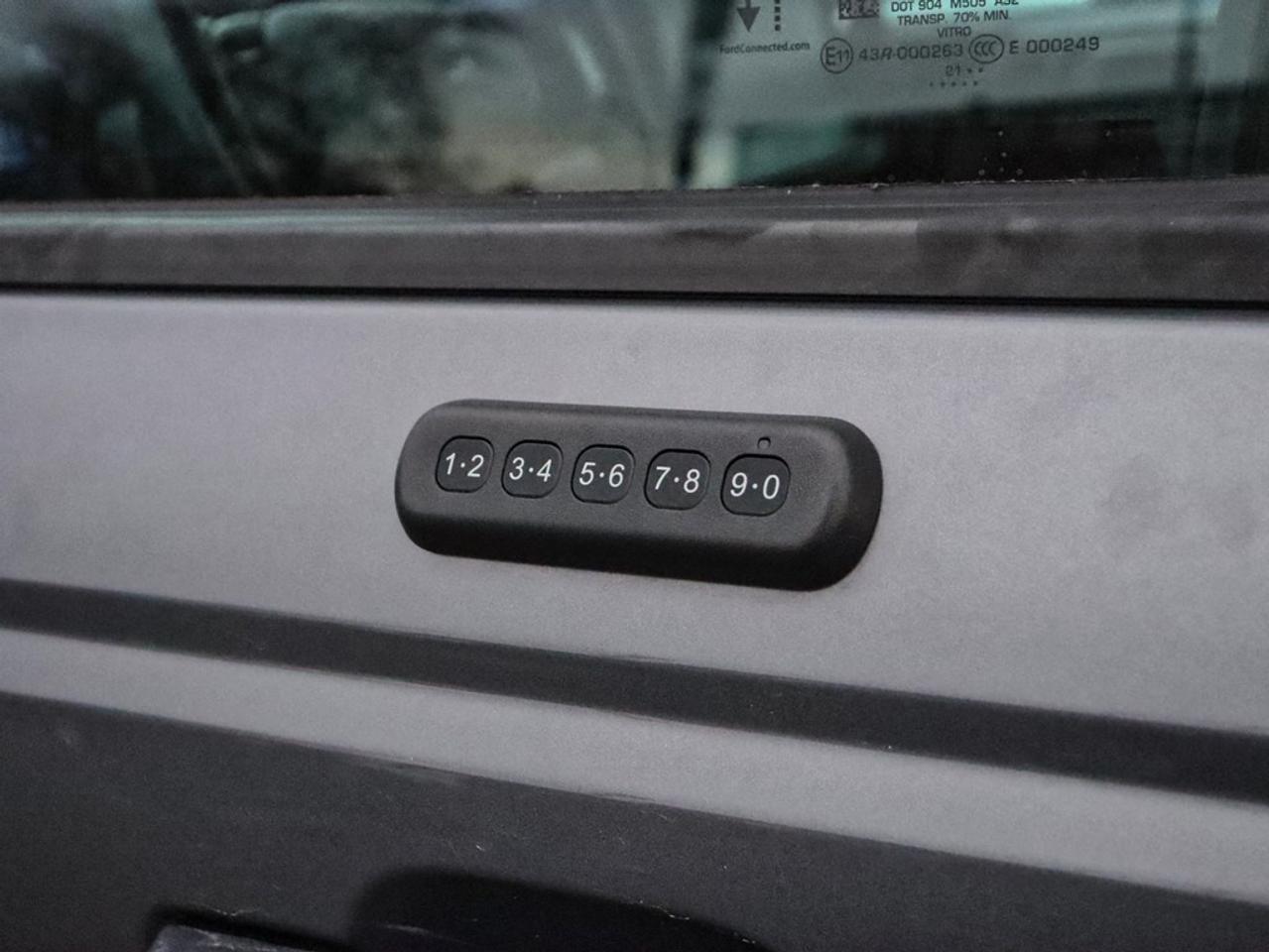 2021 Ford Bronco Badlands | 4X4 | 2.7L |HIGH/LUX |SASQUATCH | LEATH Photo