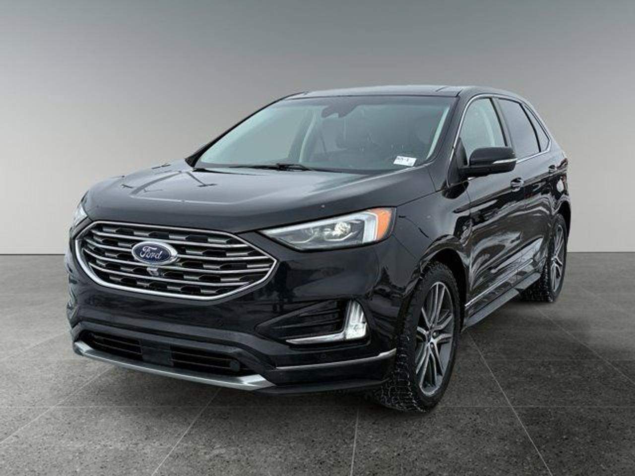 2019 Ford Edge Titanium - Photo #1
