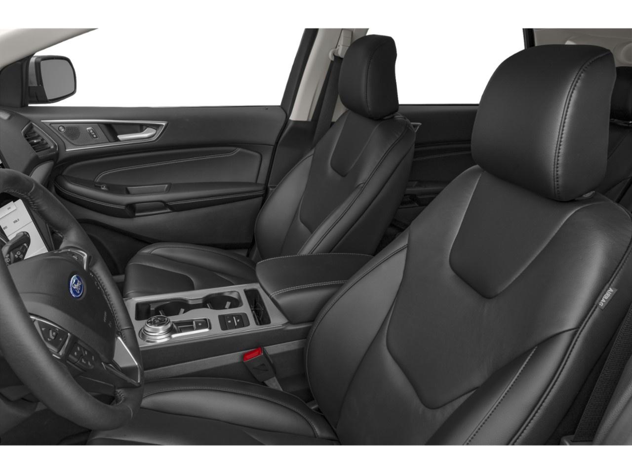 2022 Ford Edge Titanium AWD Photo