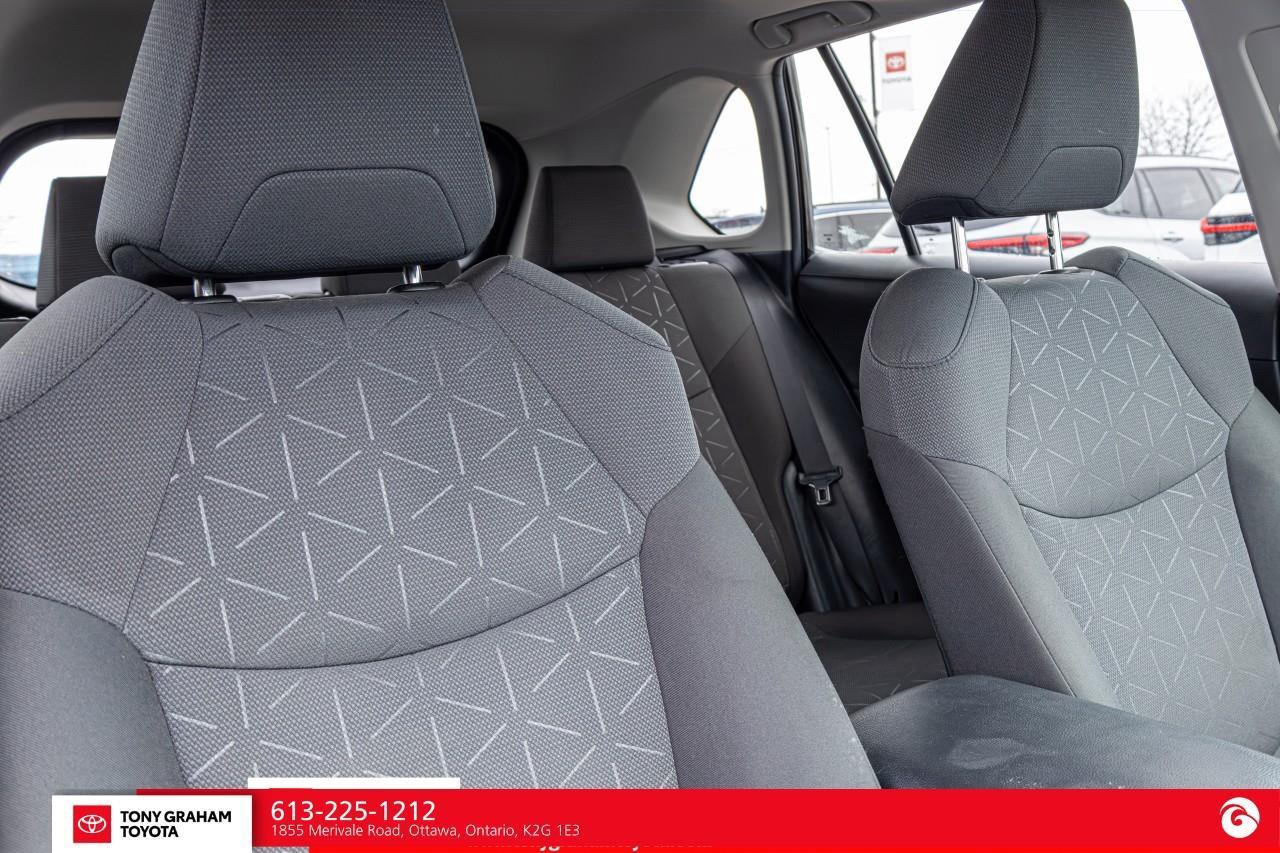 2024 Toyota RAV4 XLE Photo