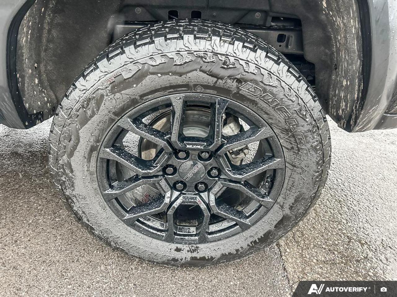 2026 GMC Canyon Denali POWER SUNROOF | 20 INCH GLOSS BLACK WHEELS | HEATE Photo