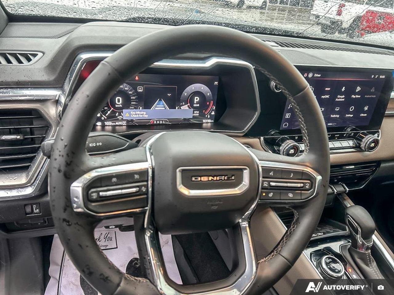 2026 GMC Canyon Denali POWER SUNROOF | 20 INCH GLOSS BLACK WHEELS | HEATE Photo