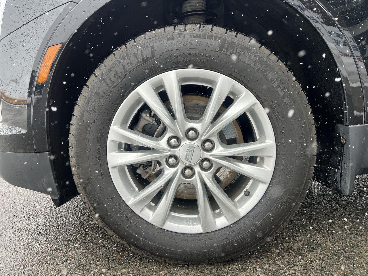 2023 Cadillac XT5 Luxury AWD, HEATED LEATHER SEATS, CRUISE CONTROL, POWER LIFTGATE, BACK UP CAM, SIRIUS XM!! Photo