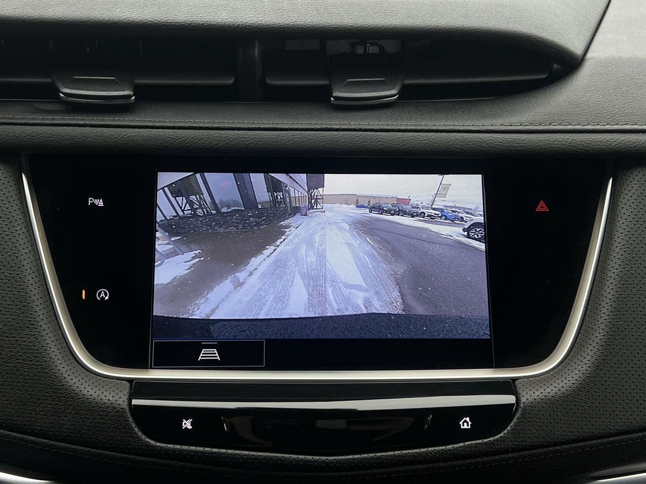 2023 Cadillac XT5 Luxury AWD, HEATED LEATHER SEATS, CRUISE CONTROL, POWER LIFTGATE, BACK UP CAM, SIRIUS XM!! Photo