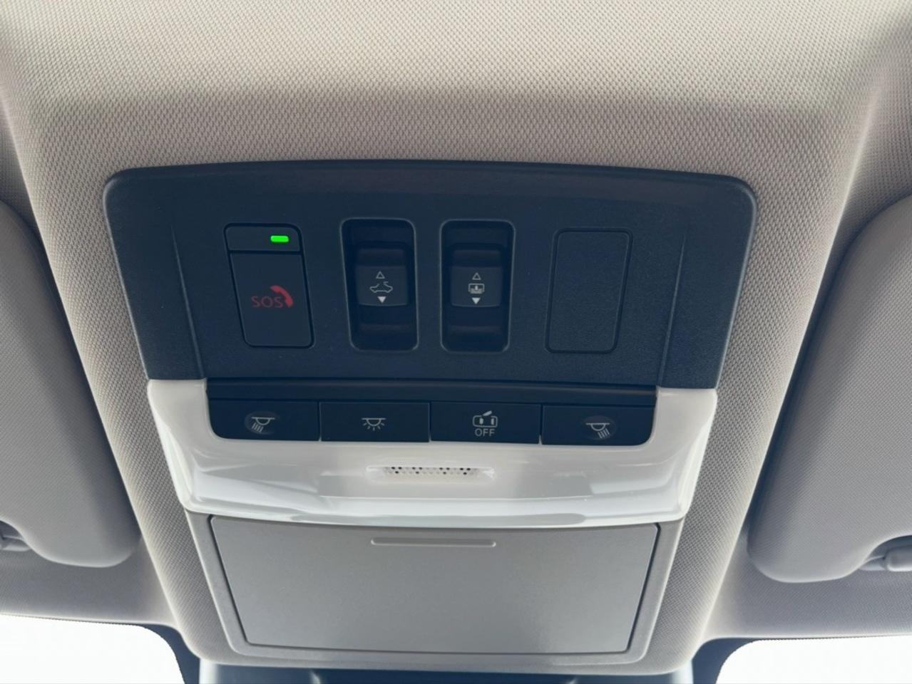 2026 Nissan Rogue AWD Platinum Photo