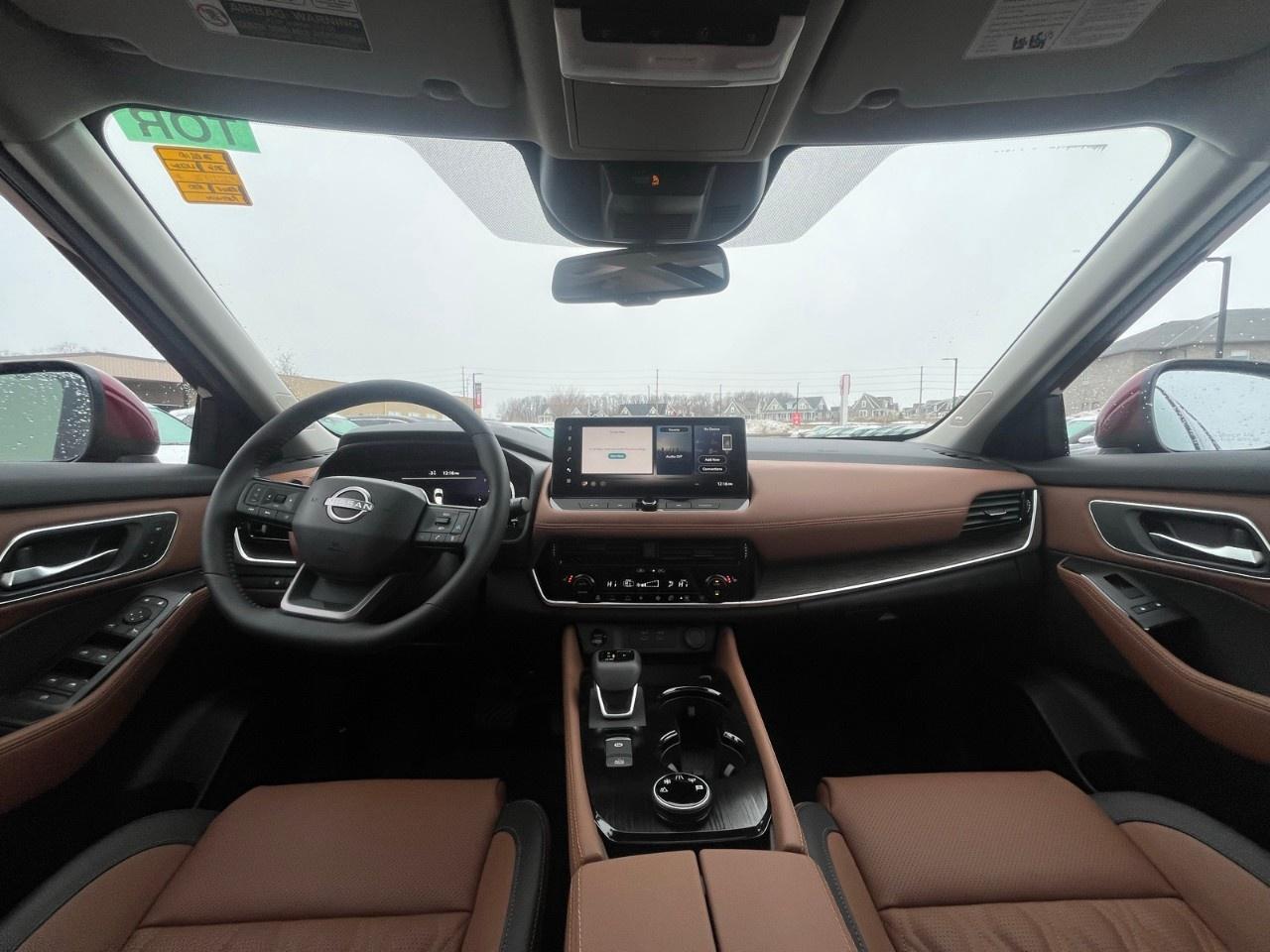 2026 Nissan Rogue AWD Platinum Photo