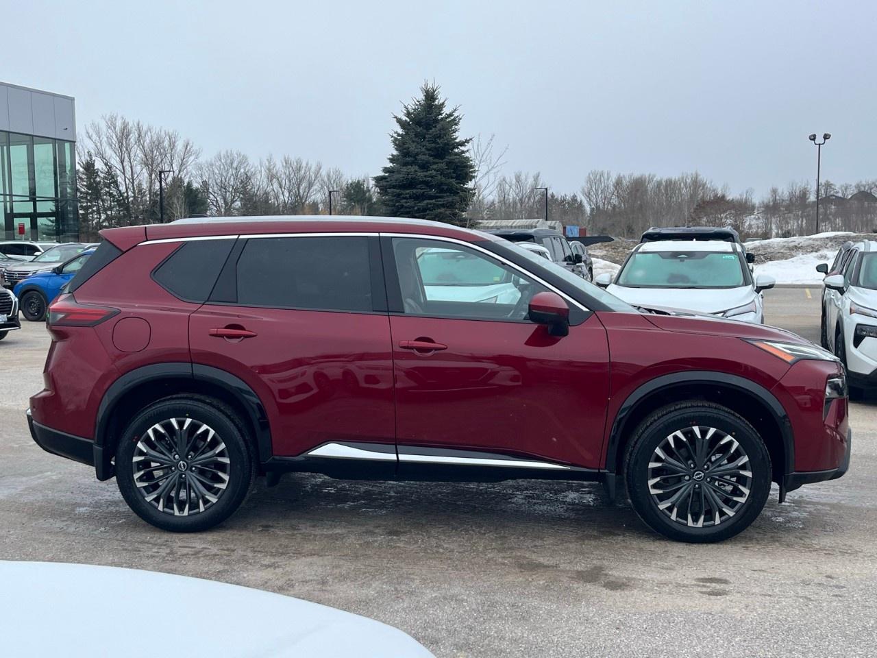 2026 Nissan Rogue AWD Platinum Photo