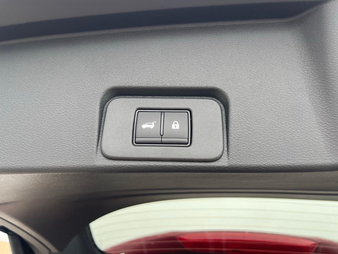 2026 Nissan Rogue AWD Platinum Photo