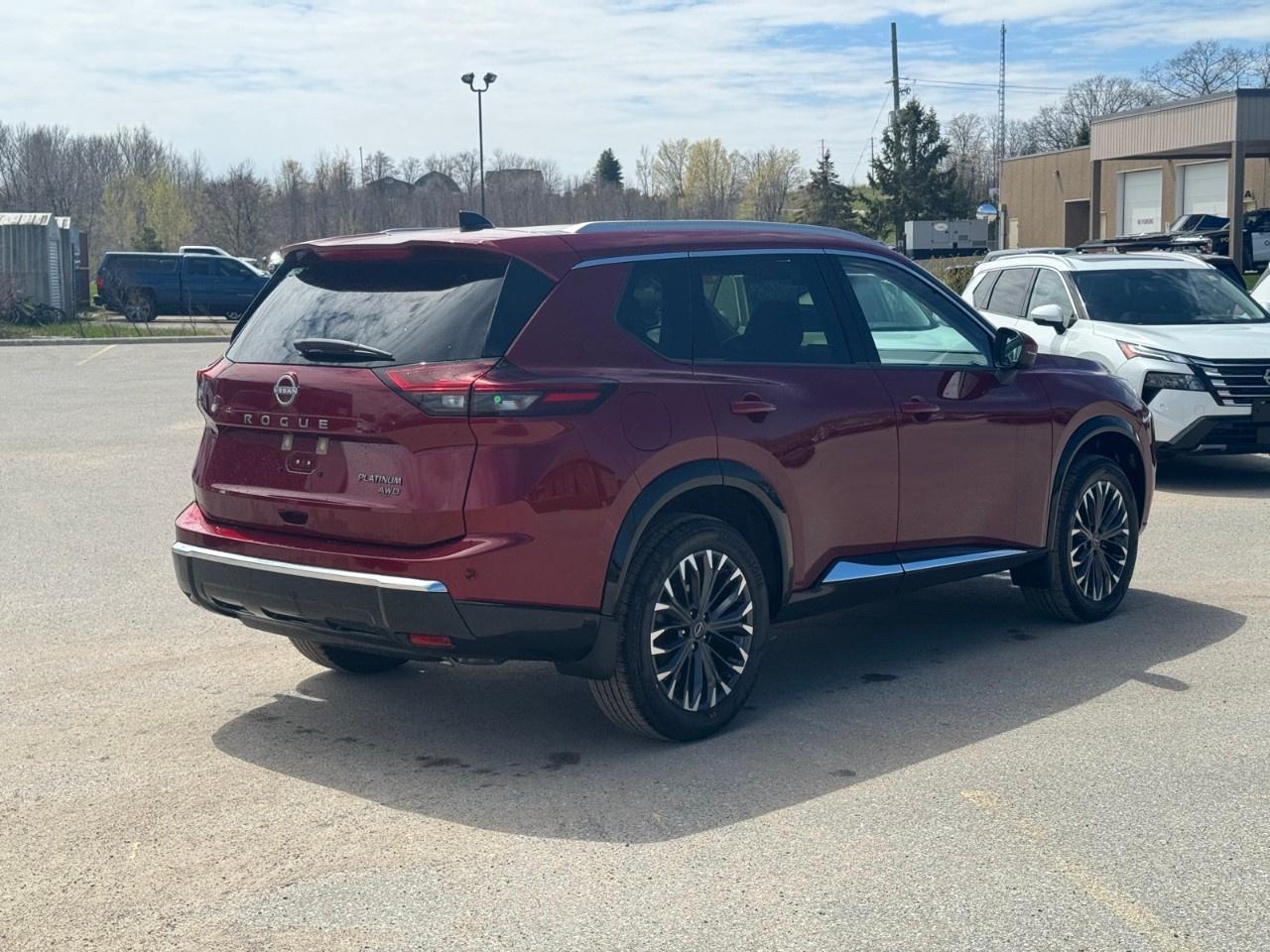 2026 Nissan Rogue AWD Platinum Photo