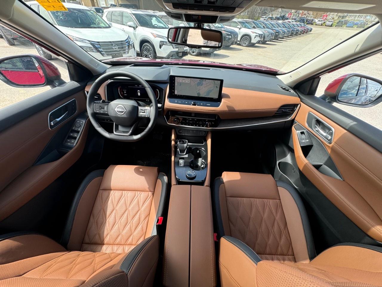 2026 Nissan Rogue AWD Platinum Photo