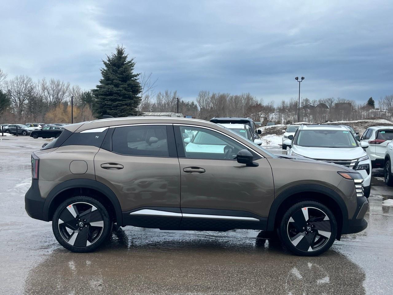 2026 Nissan Kicks SR AWD Photo