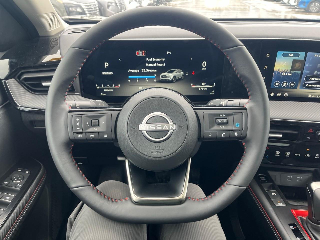 2026 Nissan Kicks SR AWD Photo