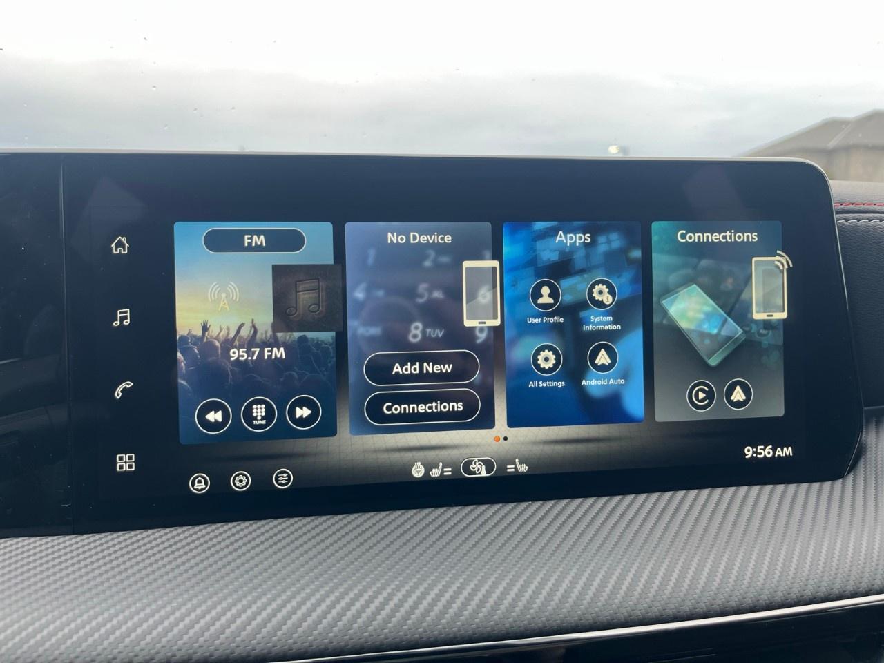 2026 Nissan Kicks SR AWD Photo